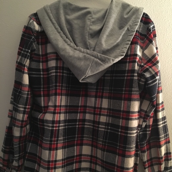 Flannel - Picture 2 of 3